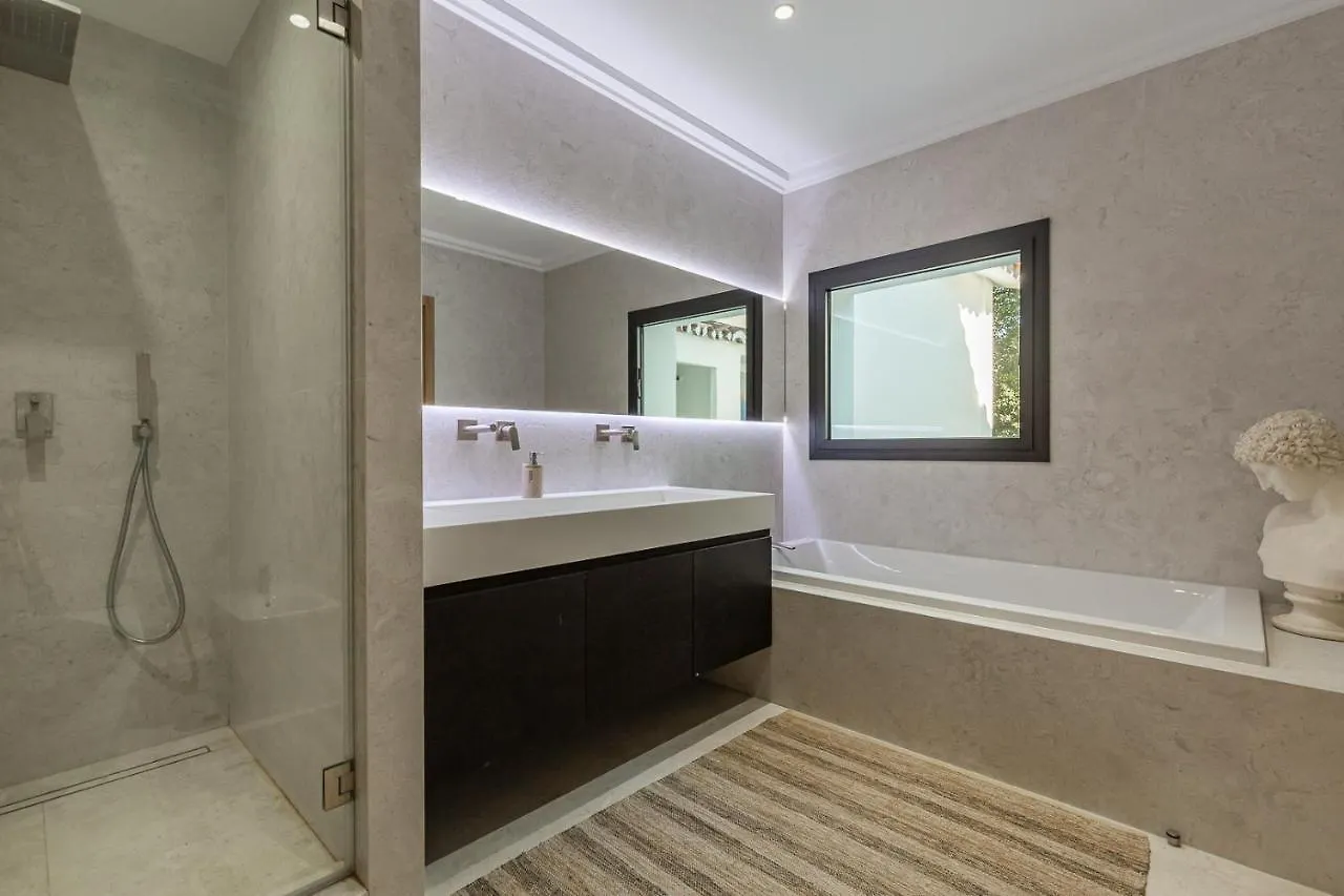 Holiday Villa For Rent In Marbella إِستيبونا إسبانيا